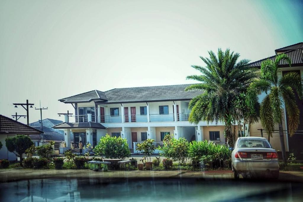 Tararin Hotel Chiang Saen Eksteriør billede